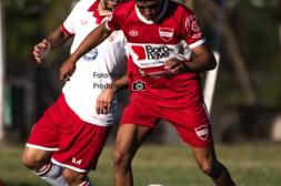 Se juega la “C”: se cruzan  los cuatro de arriba