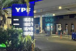 El combustible argentino  barre al IMESI fronterizo