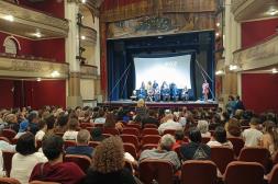 Ovación en teatro Larrañaga: Salto vibró tras el Avant Première de "Nico", la nueva película filmada en Salto