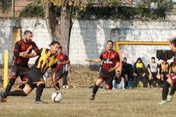 'C': entre viernes  y sábado se juega la penúltima