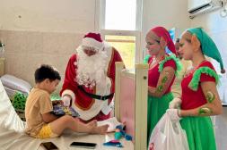 Centro Comercial llevó alegría  a los niños del Hospital Salto