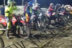 Motociclismo : La lluvia dejó al  Nocturno sin arranque 