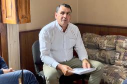 Gobierno de Salto entregó a la Junta,  informe financiero y el plan de obras