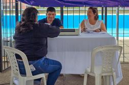 Comenzó la recorrida por piscinas  barriales para expedición de carnés