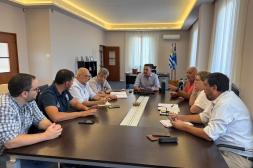 Albisu reunió a su gabinete para coordinar acciones por incendio en Mercado Regional