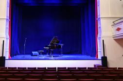 MEC destina $ 30 millones para el desarrollo del teatro independiente 