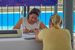 Comienzan clases de natación  en siete de las piscinas barriales