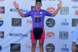 El salteño German Domínguez  es líder del Premio Revelación