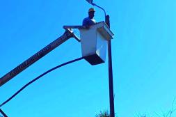 Comenzó el recambio de iluminación  en costanera y microcentro Daymán