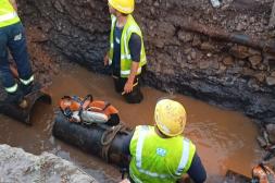 OSE realizó compleja reparación que  dejó sin agua potable la zona céntrica