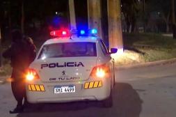 Emboscada en Barrio La Reductora:  tres delincuentes contra un delivery