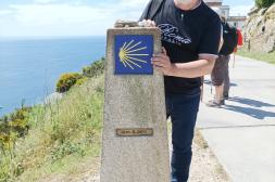 Cattani Barcia vuelve a Salto para compartir su Camino a Santiago