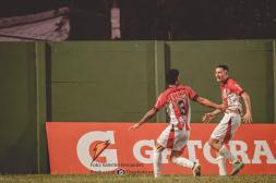 Arrasando primero y con dudas al final: Salto entre los 4 mejores