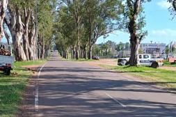 Grave accidente entre camioneta y moto se saldó con una mujer en CTI