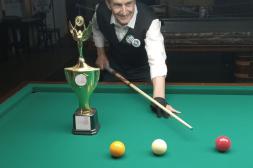 Billar: Humberto Mello fue el campeón del Regional : Los salteños Marcelo Russo y Florentino Santurio clasificaron al Nacional de tercera 