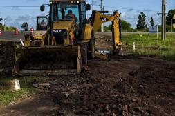 Ejecutan varias mejoras  viales en la avenida Trillo