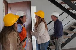 DINISU e Intendencia recorrieron  viviendas para realojo de familias 