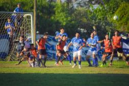 Hindú 1 - Sud América 1: Querían llegar a la punta y terminó en un empate con sabor a poco
