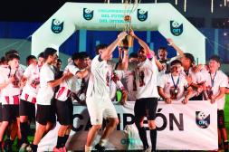 Con el tricampeonato sub 18 llegó el 17º título juvenil de OFI