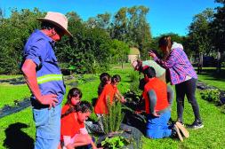 El florecer de la tierra, la música e infancia se abrazaron en emotiva jornada realizada en el Parque Benito Solari