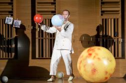 Obra teatral “Los Sonámbulos. Una historia de la ciencia en dos patadas” se presenta hoy en la sede Salto de Udelar