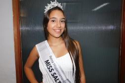 Estudiante de 18 años participará en certamen nacional y aspira a ser “Reina Hispanoamericana de Uruguay 2026”