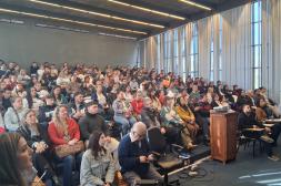 Poner a las personas en el centro  para construir mejores oportunidades