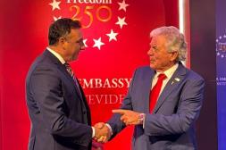 Albisu participó en celebración por los  250 años de la independencia de EE.UU