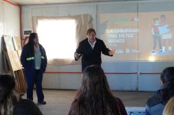 Familias que serán realojadas  participaron de un taller sobre  movilidad segura y convivencia
