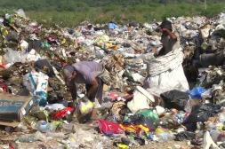 Relleno sanitario y mayor reciclaje: en busca  de un sistema sostenible de gestión de residuos