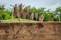 Escenario de crecida del río Uruguay obliga a la CTM a reprogramar las obras para combatir la erosión costera 