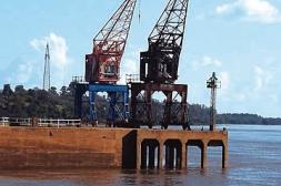 Salto Grande mantiene  vertedero cerrado y el  río Uruguay en 7 metros 