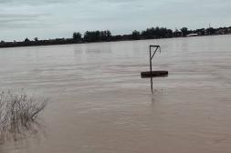 Salto Grande abrió vertedero y el río se elevará a 8,30 metros
