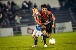 Errores de los goleros sellaron el empate