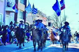 Habrá cortes de tránsito por  desfile mañana 25 de agosto