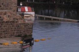 Salto Grande sostiene el vertedero  abierto y proyecta baja del embalse