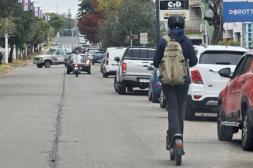 Intendencias unificaron regulación para  monopatines y otros vehículos eléctricos