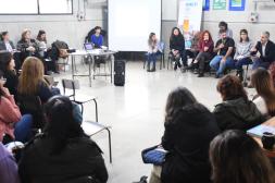 Estudiantes universitarios se movilizaron  para abordar políticas contra la violencia