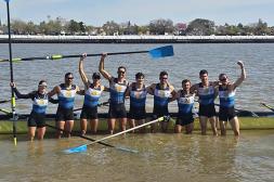 El remo sigue acaparando las medallas