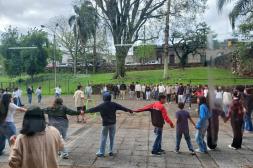 Jóvenes alzaron su voz en la 9ª Mesa Participativa de Salud Mental que se realizó junto a estudiantes del Liceo IPOLL
