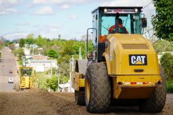 Cinco licitaciones adjudicadas impulsan  obras viales en varias zonas de la ciudad