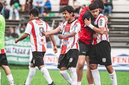 Entre los 8 mejores: La Sub 14 dio vuelta la serie y avanzó 