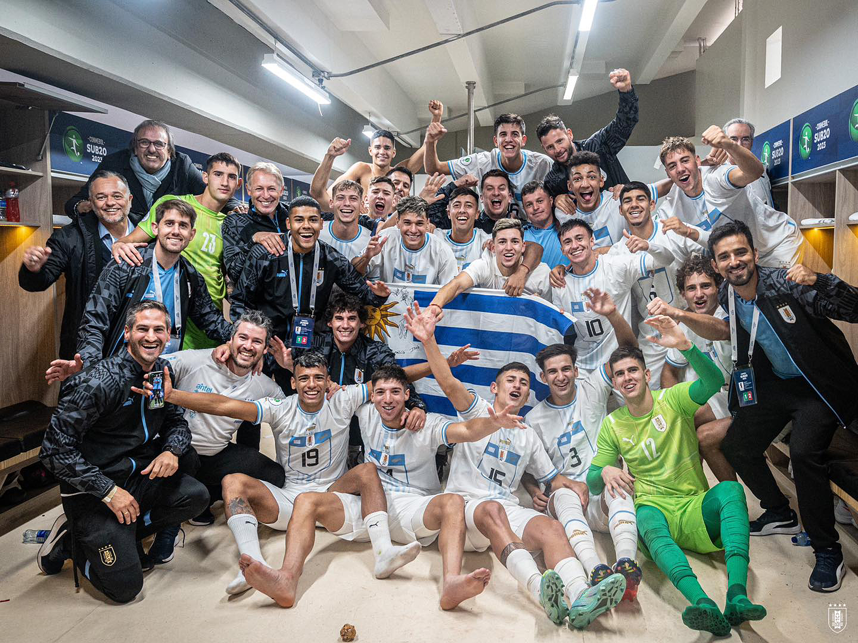 Uruguay volvió a ganar, clasificó al Mundial y va por el premio final