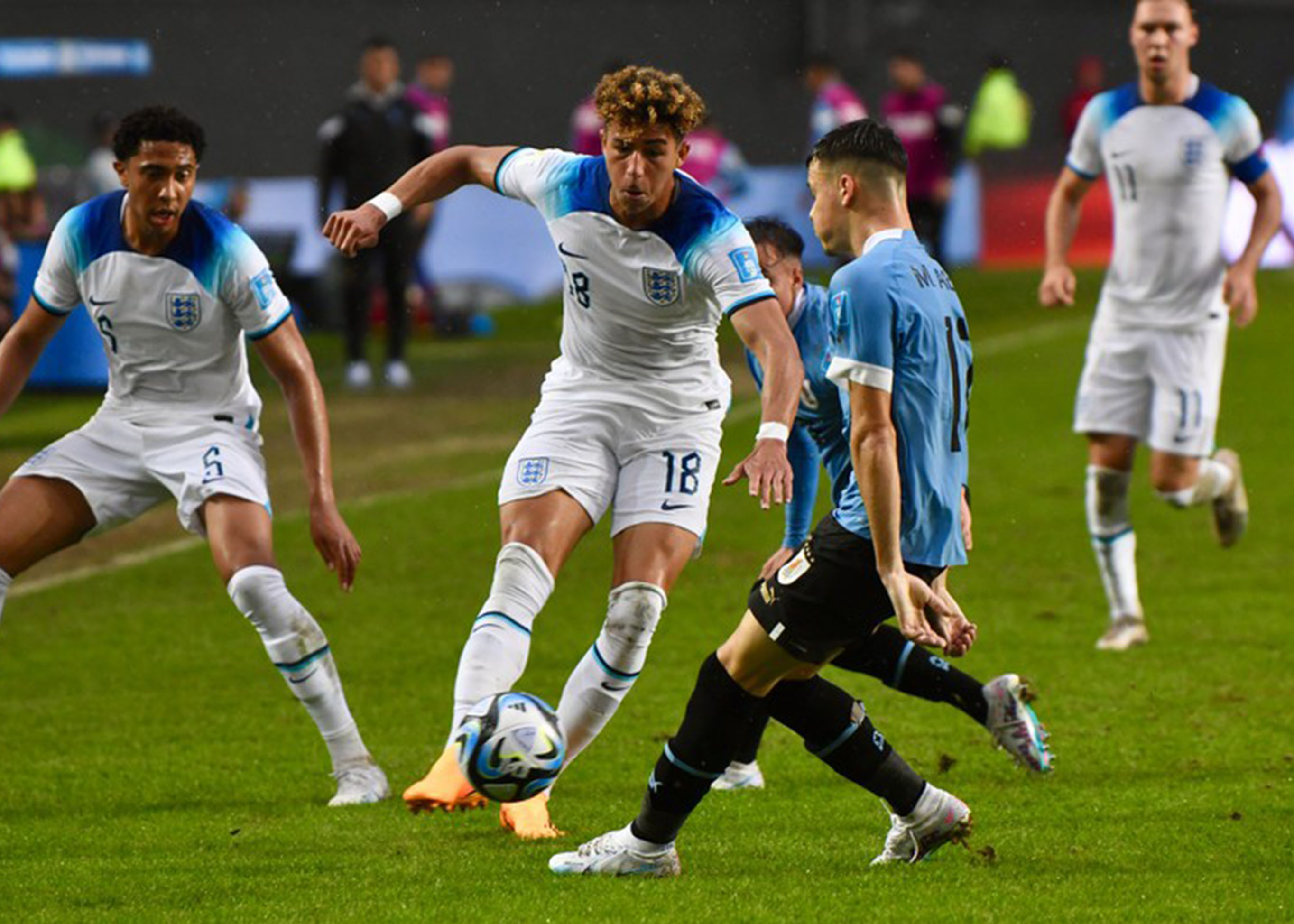 Uruguay va por la clasificación ante Túnez en el mundial sub 20