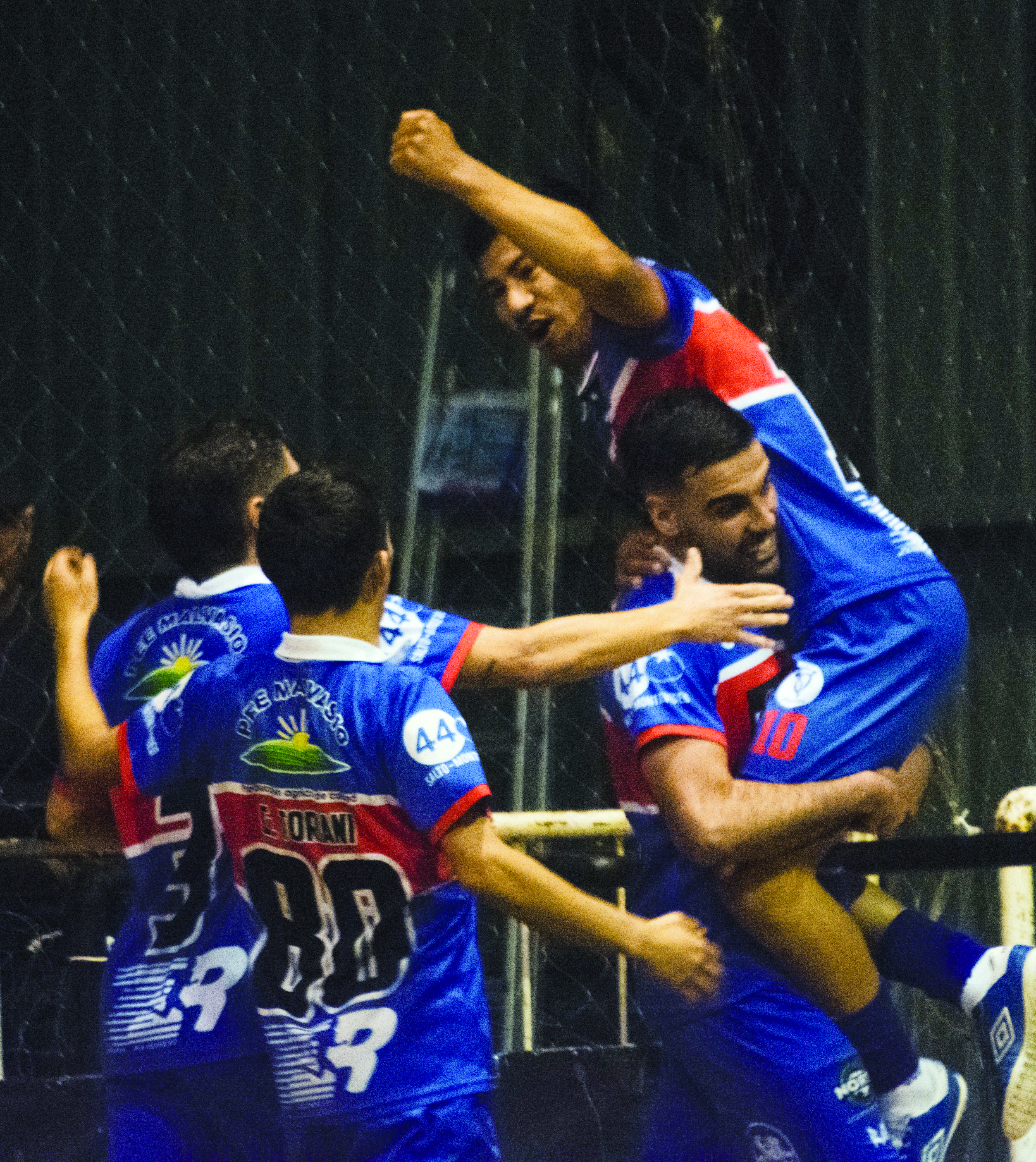 Futsal: Tigre puntero en la liguilla de la “A”; Peñarol y Huracán en la “B”