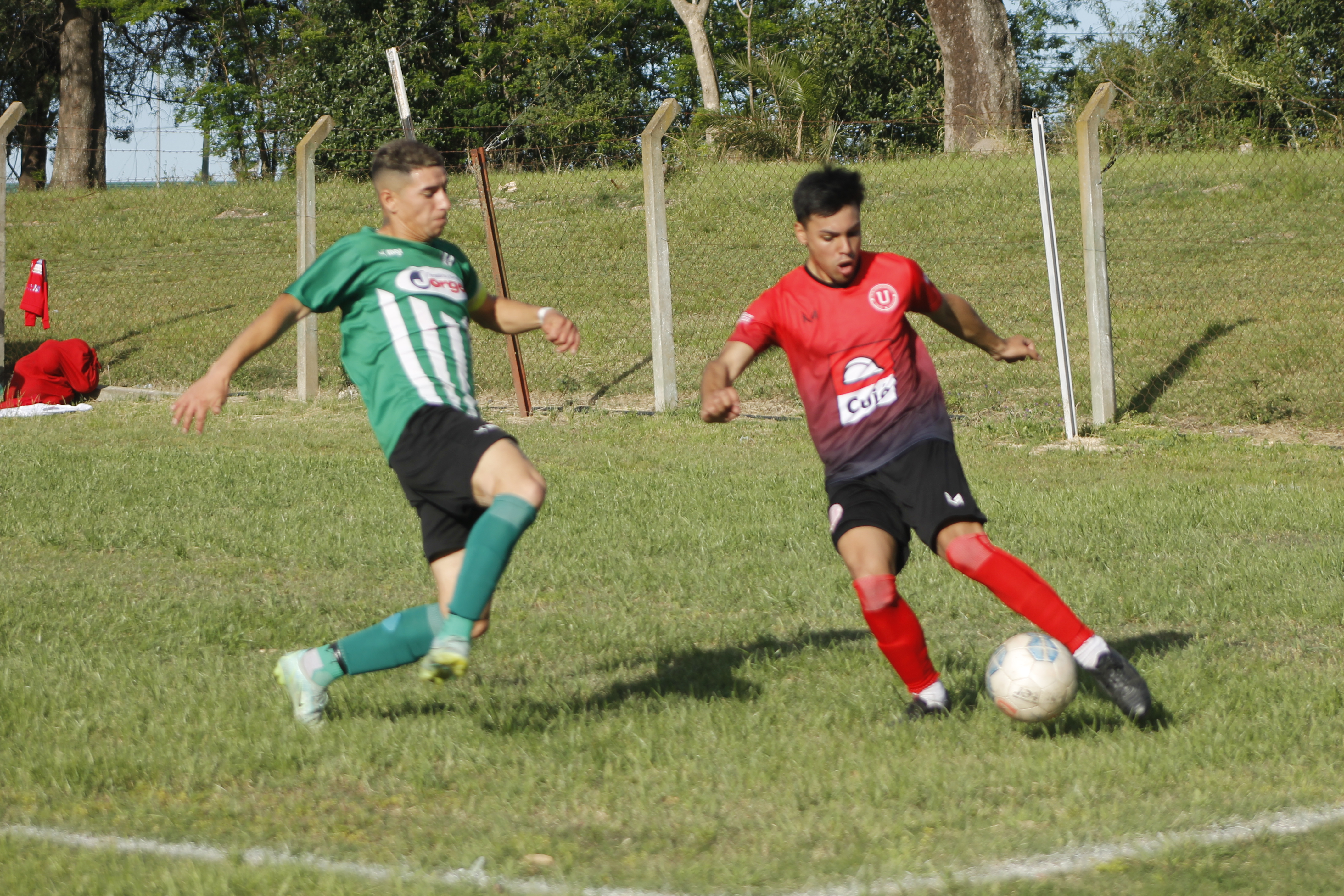 Upcoming Matches in Divisional “A” of Salta Soccer – Ferro Carril vs Arsenal and Universitario vs Salto Nuevo