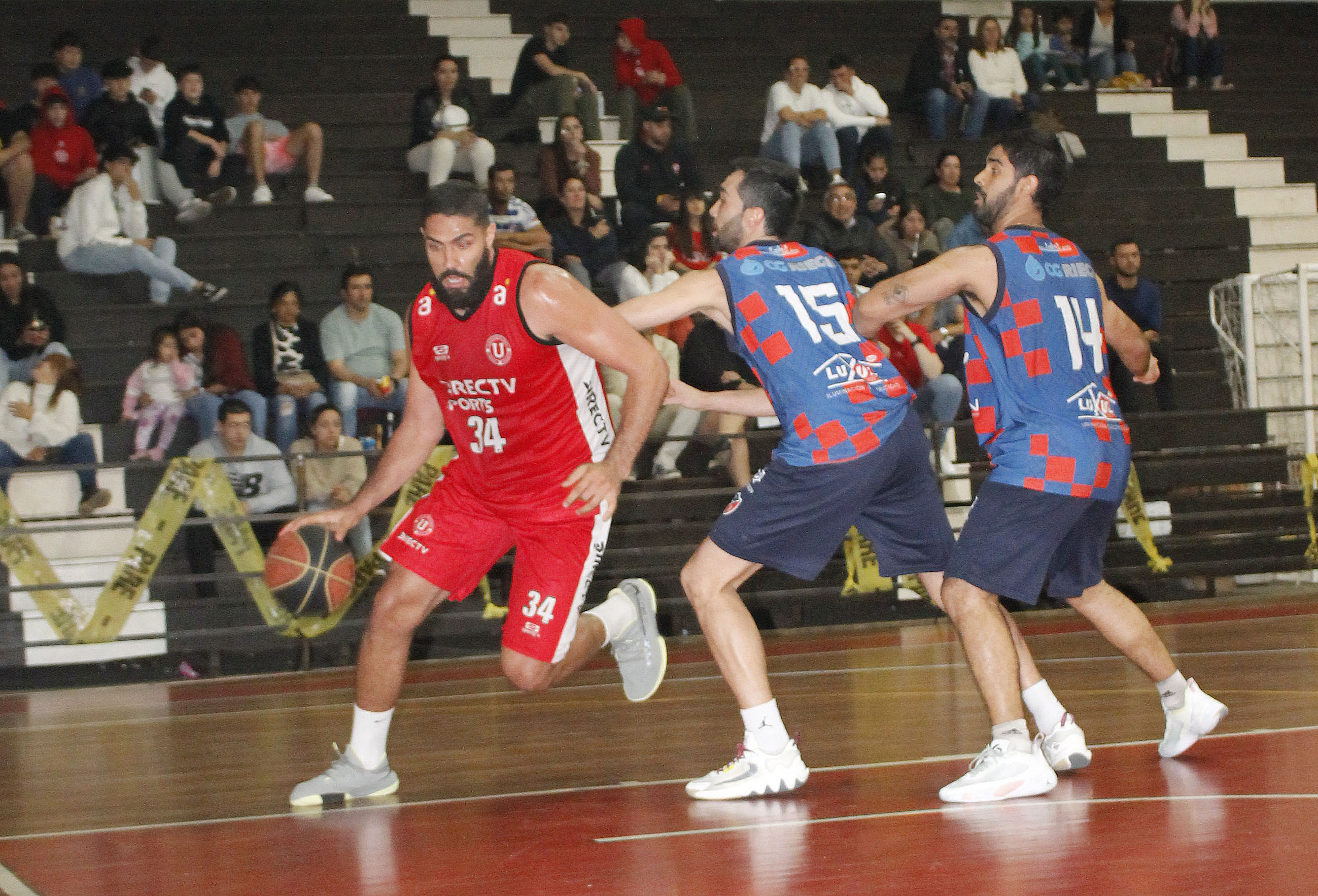 Salto Uruguay Fútbol Club – Federacion Uruguaya de Basketball