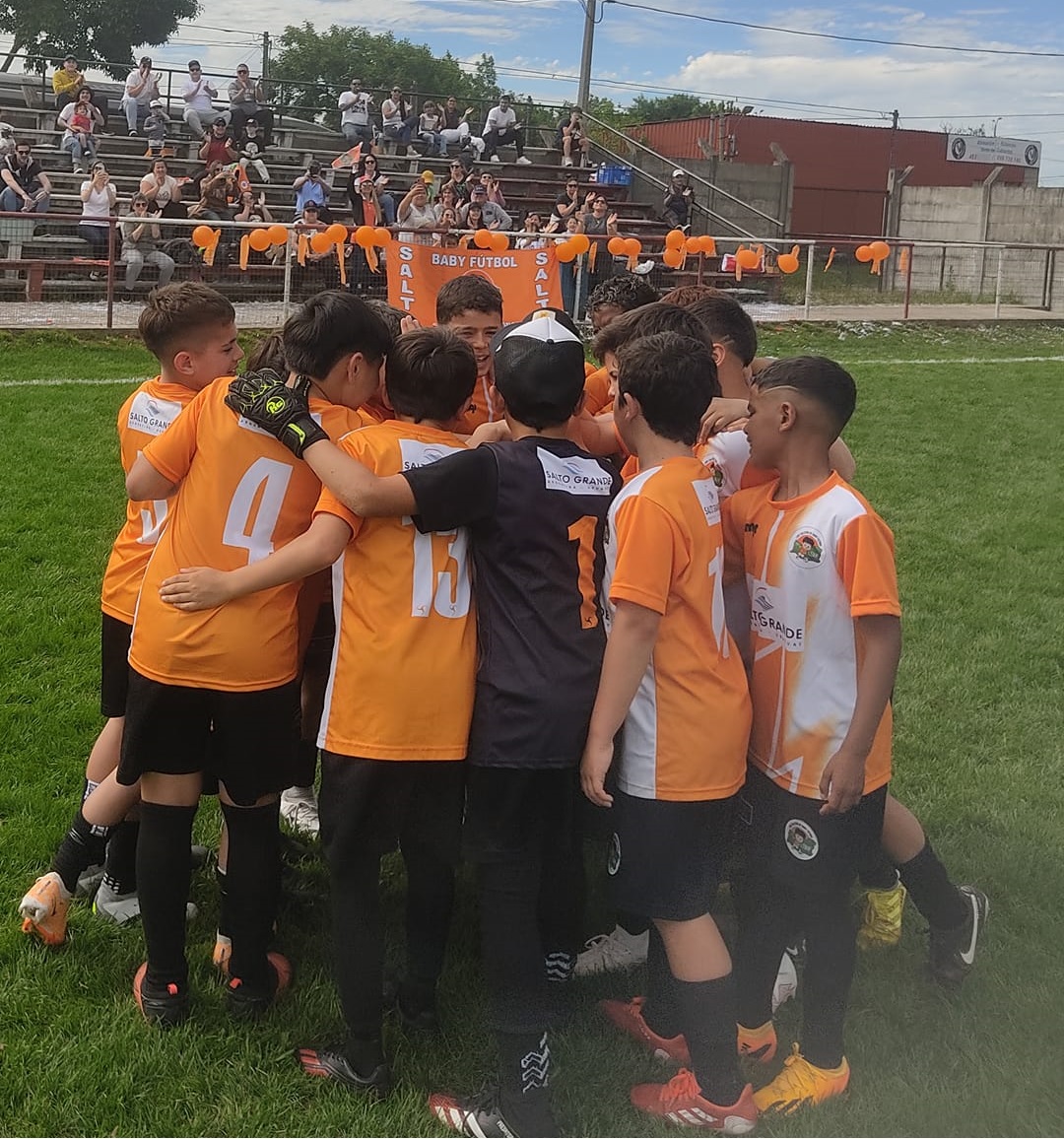 Baby fútbol, un fenómeno social con plataforma deportiva - Diario El Pueblo  - Salto Uruguay