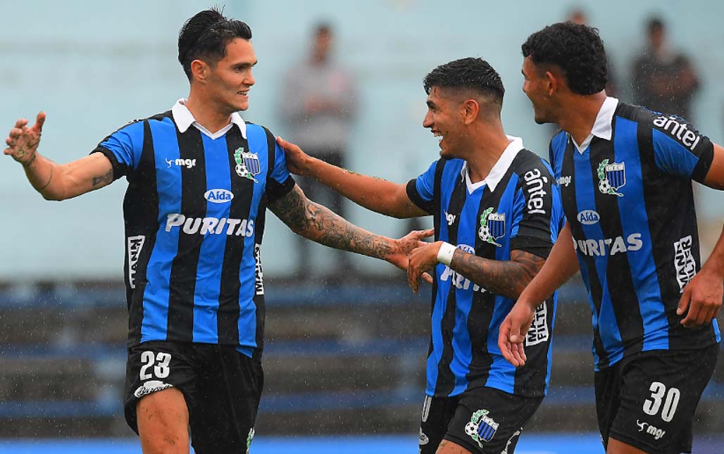 Deportes - FÚTBOL URUGUAYO. TABLA ANUAL - TORNEO CLAUSURA.