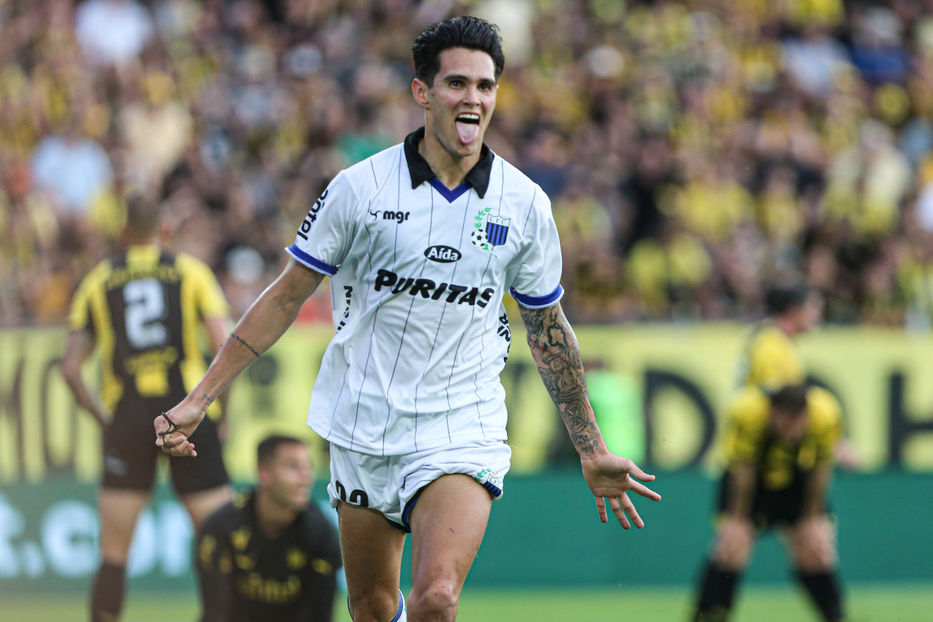 Con gol de Rubén Bentancourt, Liverpool venció 1-0 a Peñarol y es el  campeón del fútbol uruguayo